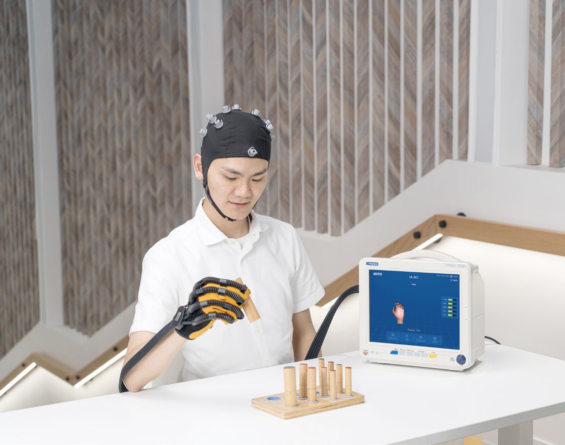Tecnología representativa de Syrebo para la rehabilitación de la mano utilizada como imagen ilustrativa